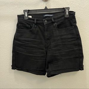 Calvin Klein Cut-off shorts